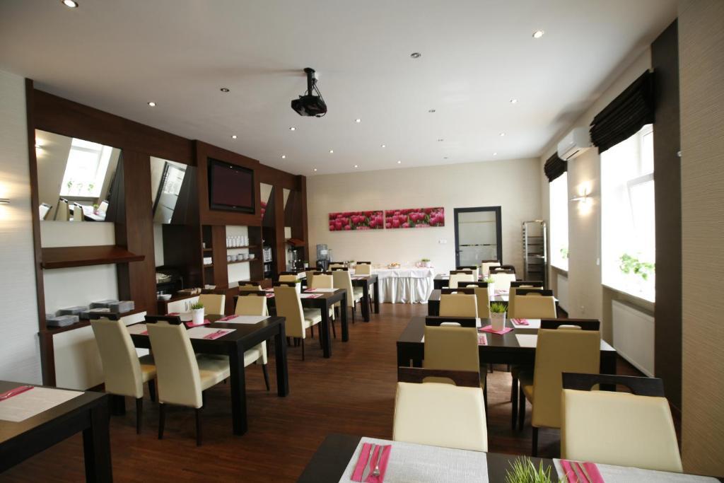 Boutique Hotel'S I Milionowa Lodź Bagian luar foto